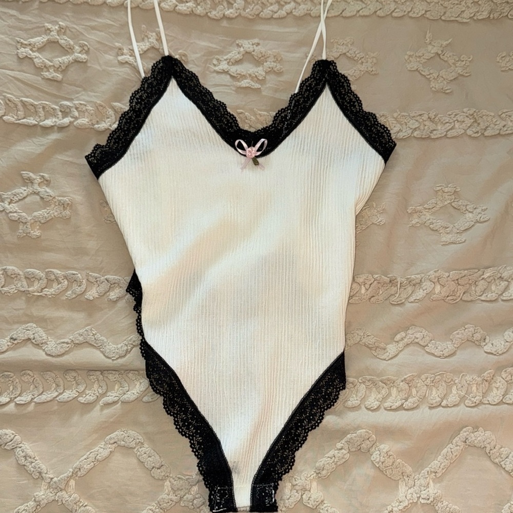 urban outfitters body suit